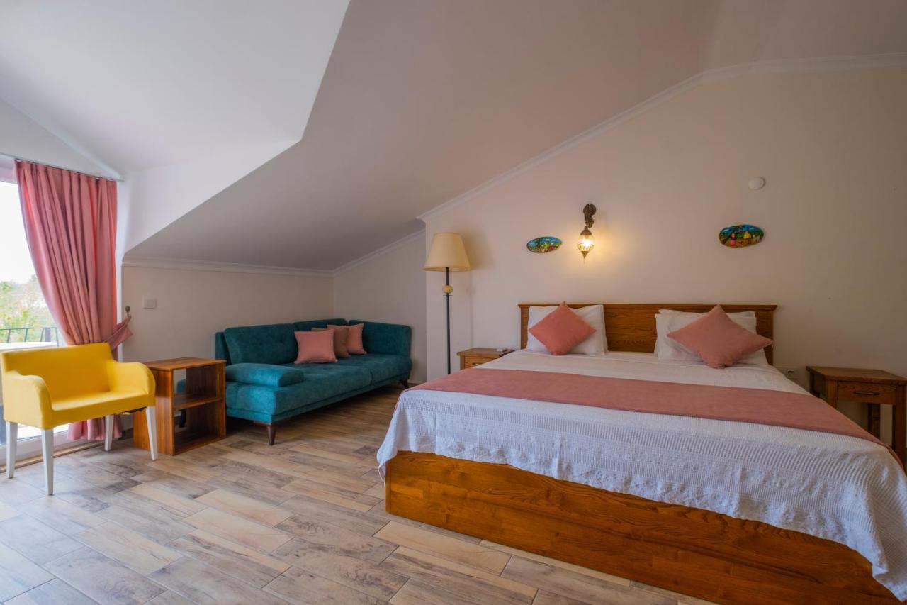 Infinity Lily Apartments Fethiye Esterno foto